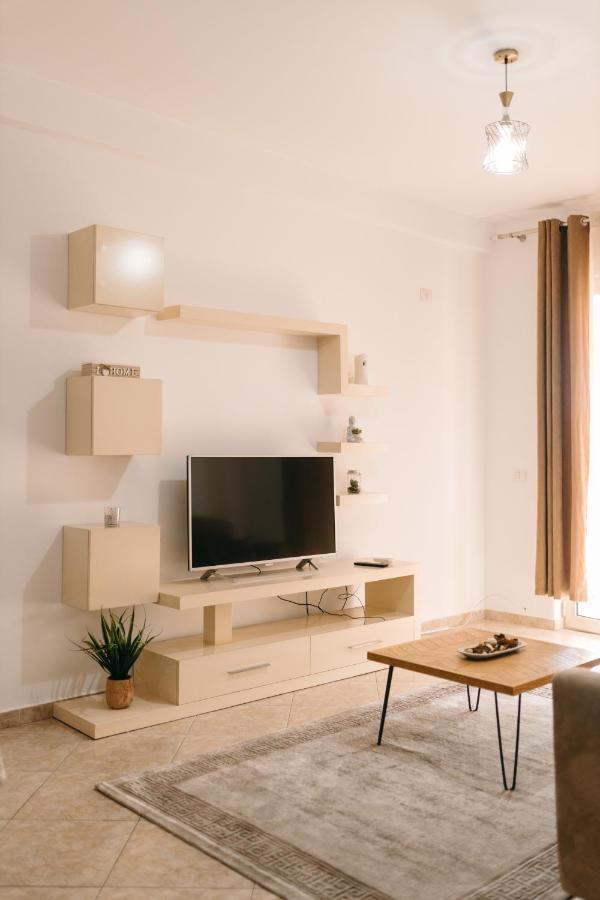 Rs Place 1-Bedroom Apartment Τίρανα Εξωτερικό φωτογραφία