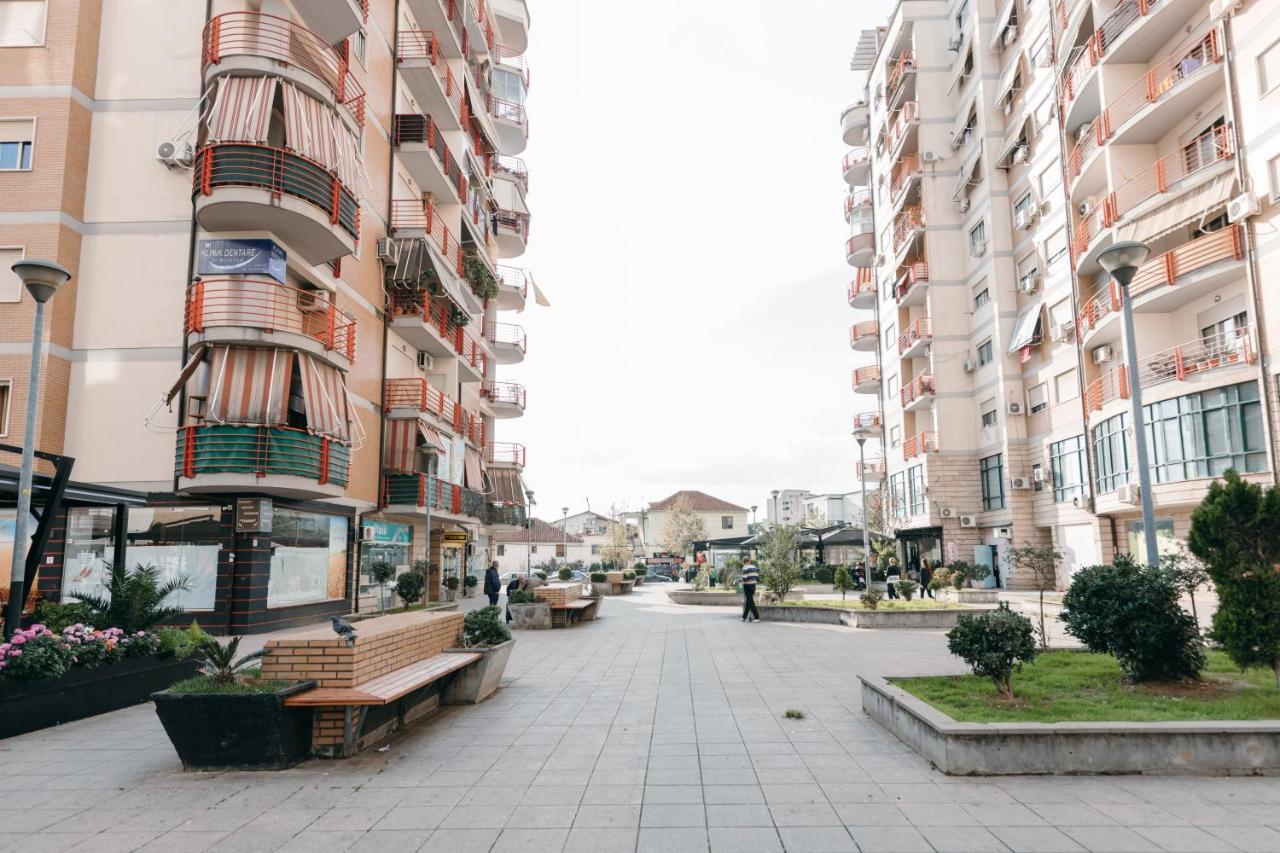 Rs Place 1-Bedroom Apartment Τίρανα Εξωτερικό φωτογραφία