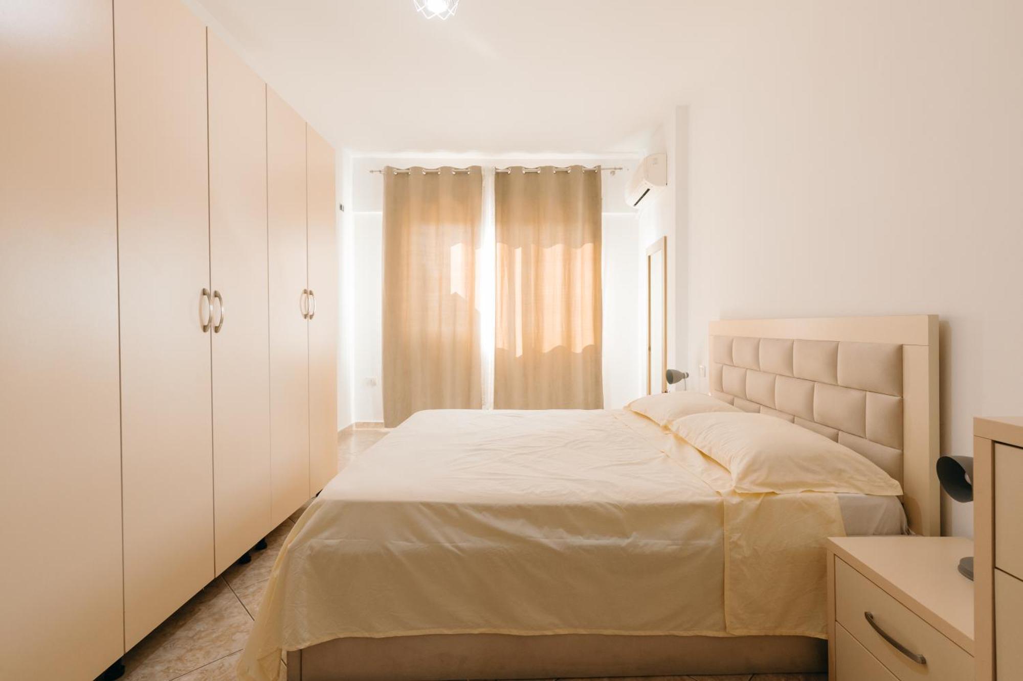 Rs Place 1-Bedroom Apartment Τίρανα Εξωτερικό φωτογραφία